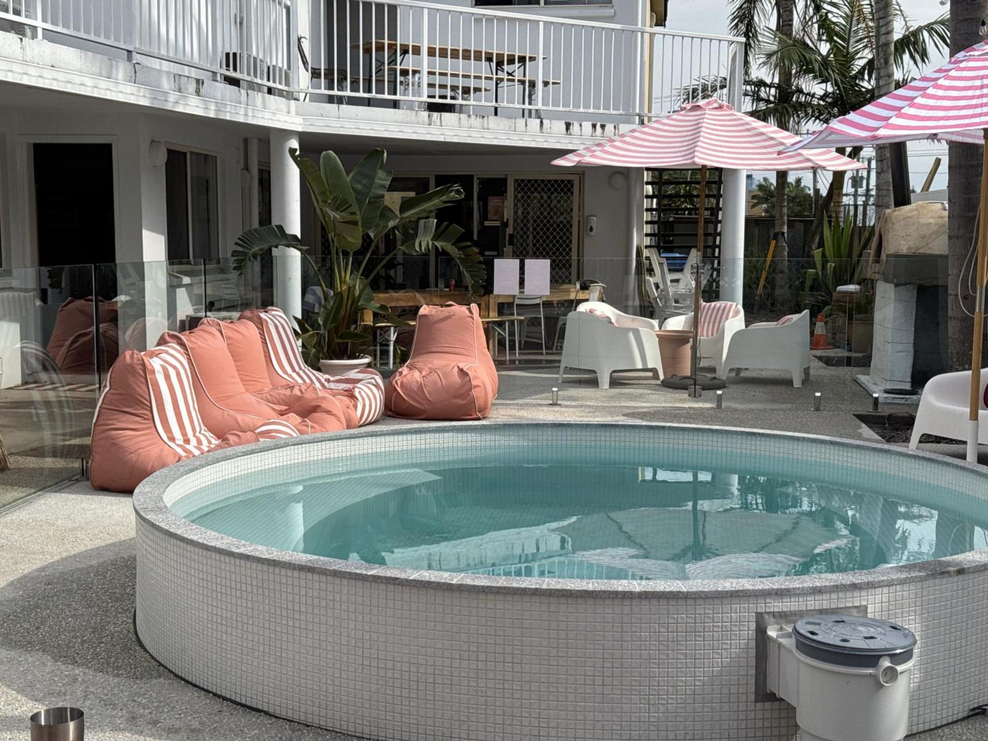 A Pousada Cali Backpackers Caloundra Exterior foto