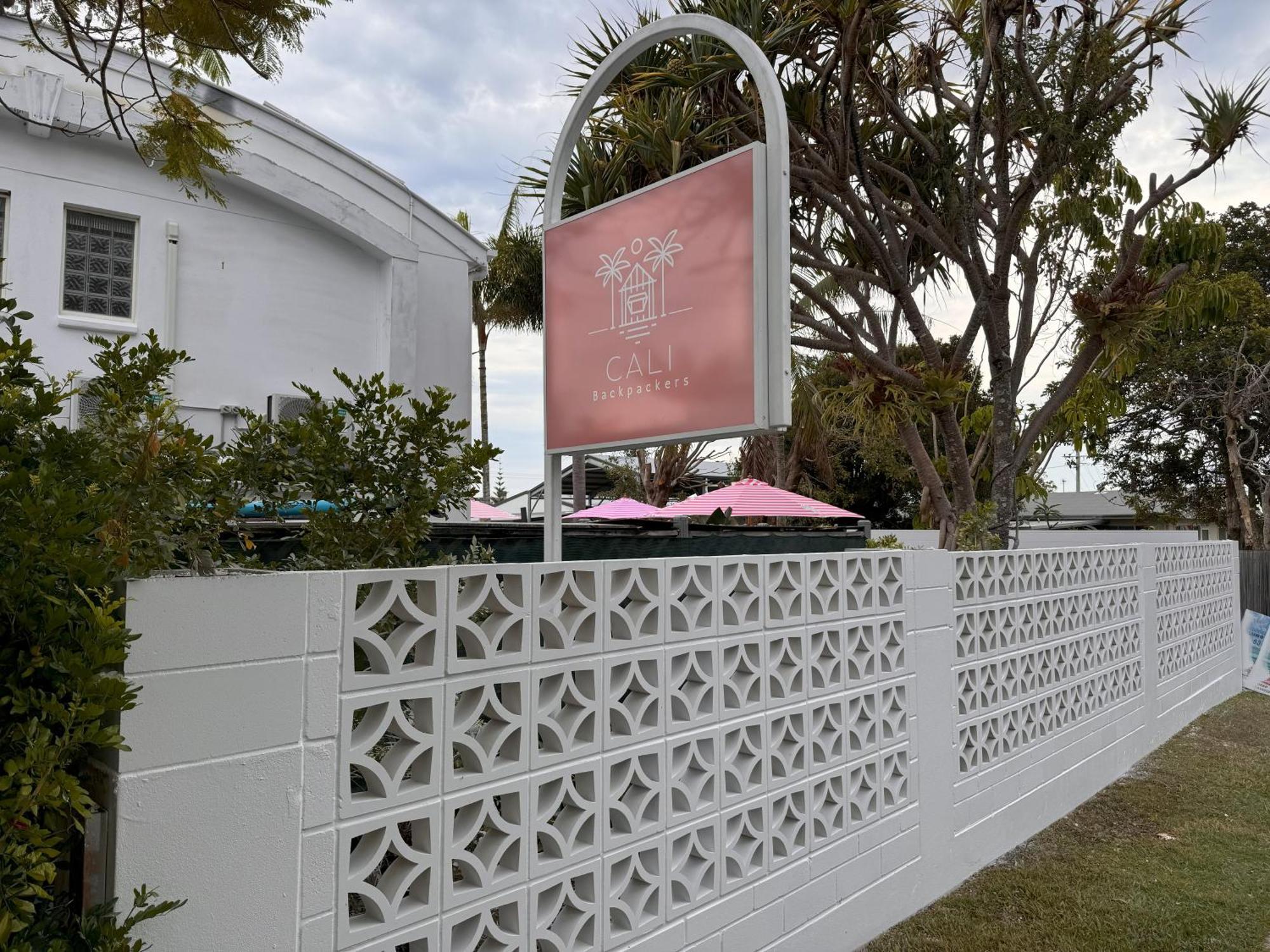 A Pousada Cali Backpackers Caloundra Exterior foto